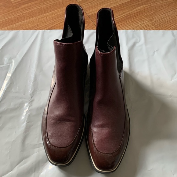 Charles & Keith NWOT Ankle Boots - Picture 2 of 6
